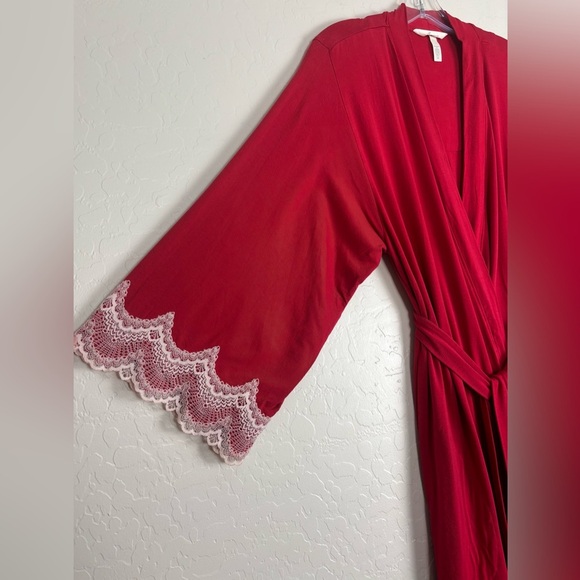 Soma Lace 3/4 Sleeve Robe Soft Tie Waist Knee Length S/M Red White 1403 - Picture 2 of 6